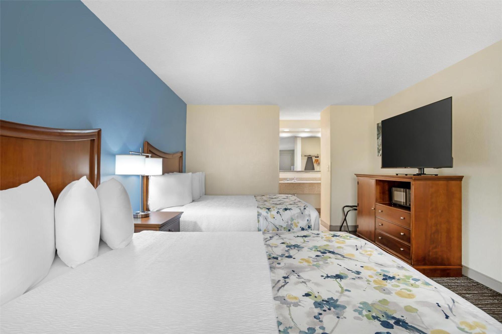 Best Western Inn & Suites Монро Экстерьер фото