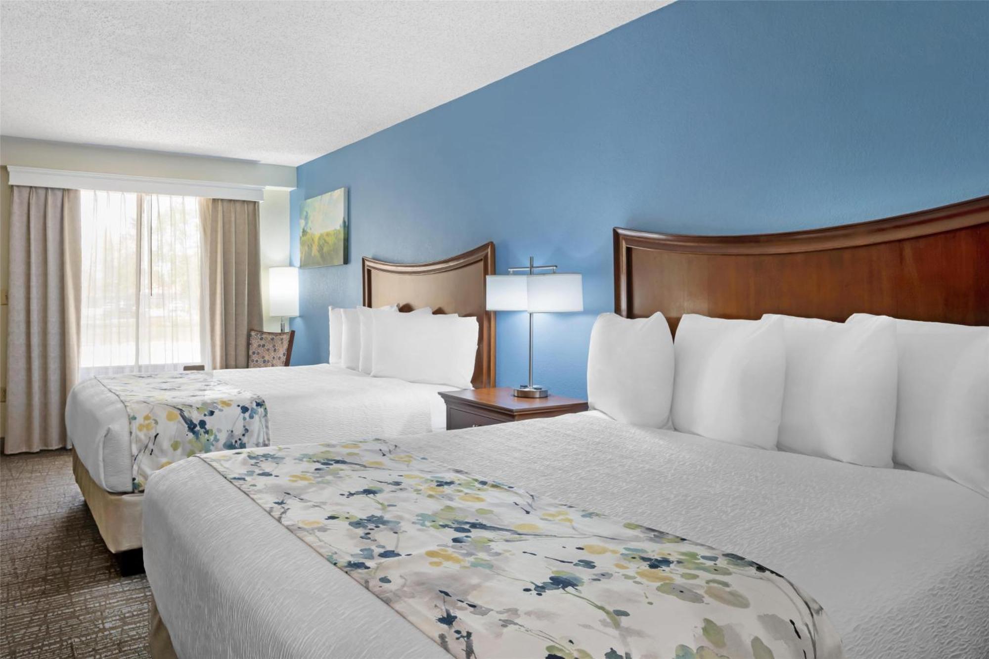 Best Western Inn & Suites Монро Экстерьер фото