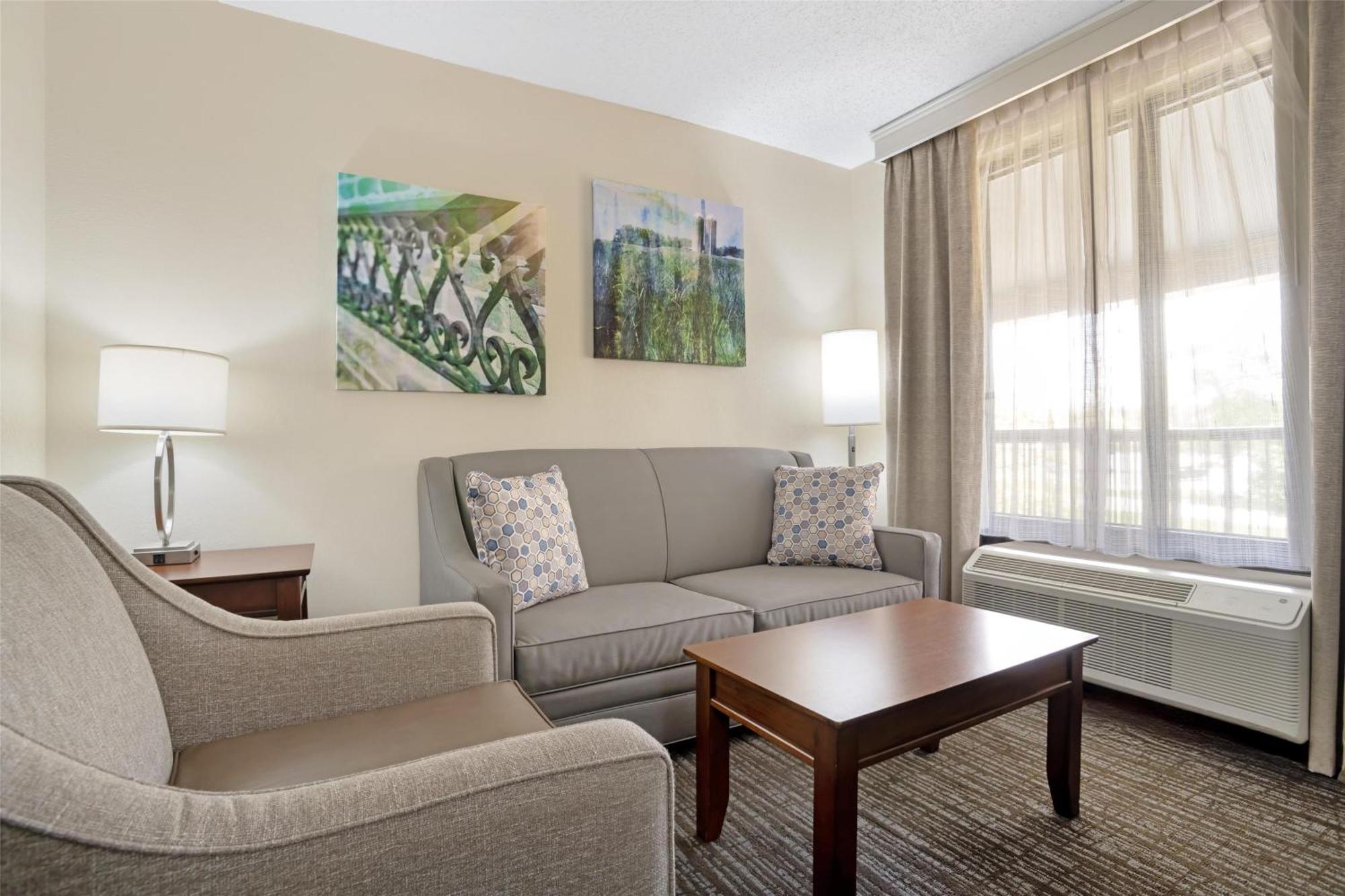 Best Western Inn & Suites Монро Экстерьер фото
